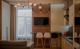 Modern apartmetns in town center світло не вимикають 24-7